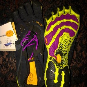 Vibram five-fingers running shoes